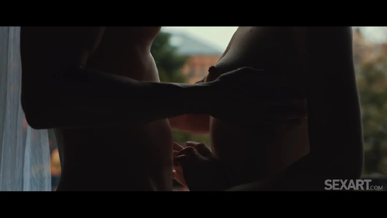 SexArt Polly Yangs Silhouettes XXX